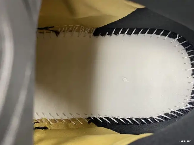 700 Flux' 'Honey Boost Yeezy GZ0717 MNVN 0504